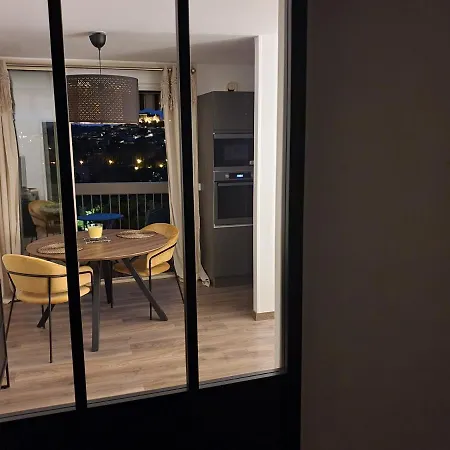 La Loge Du Château ! Climatisé